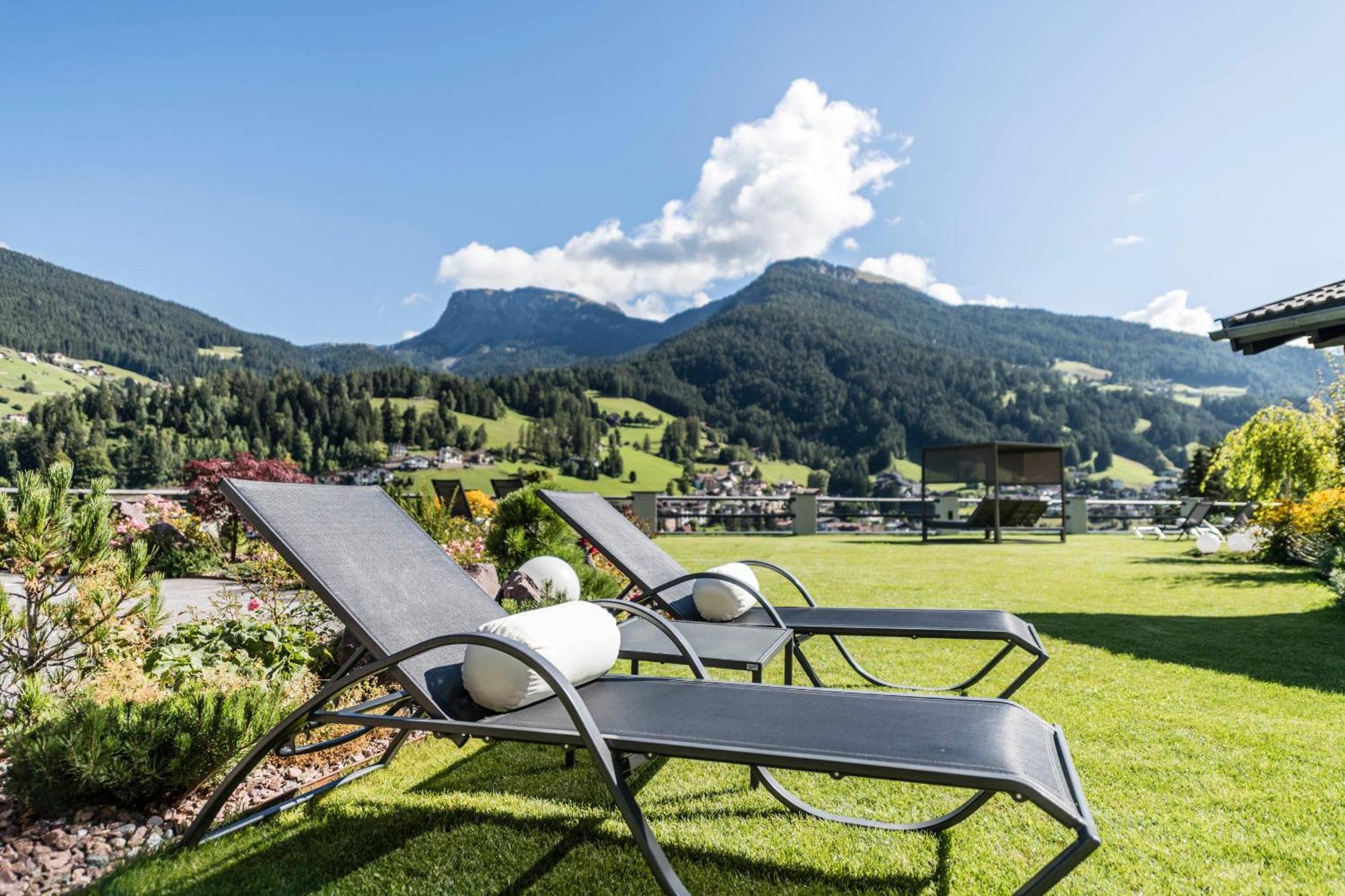 Rainell Dolomites Retreat Hotel Ortisei Exterior foto