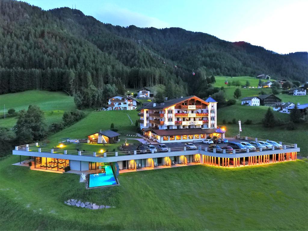 Rainell Dolomites Retreat Hotel Ortisei Exterior foto