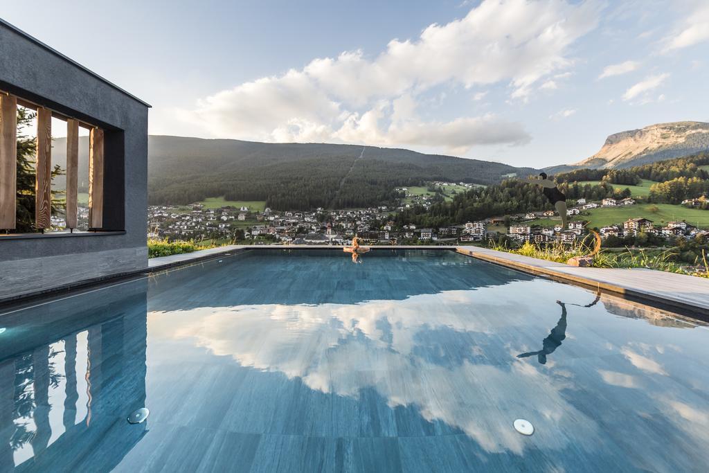 Rainell Dolomites Retreat Hotel Ortisei Exterior foto